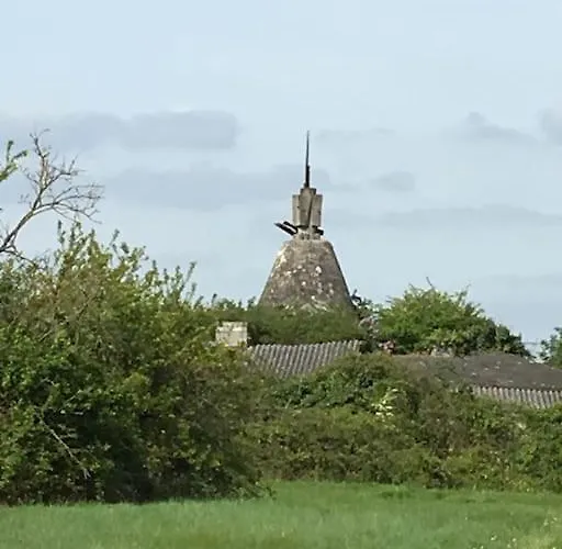 Bon Accueil, 3 Etoiles, 49 度假居 Souzay-Champigny